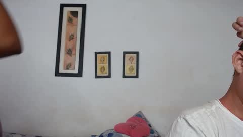 Laraand Drake online show from 01/27/25, 04:20