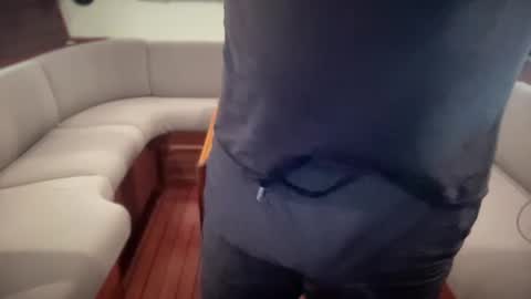 Snapshot of ebnk15 chatting on 12/15/24, 02:27 ebnk15 online show from 12/15/24, 02:27