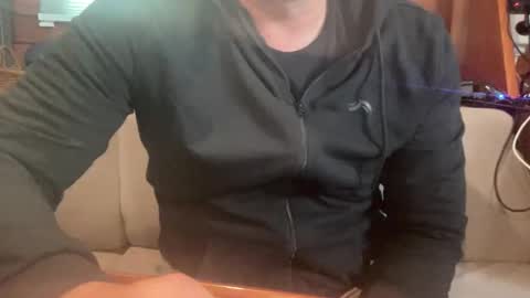 Snapshot of ebnk15 chatting on 10/05/25, 11:30 ebnk15 online show from 10/05/25, 11:30