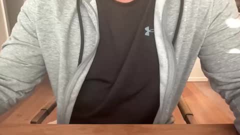 Snapshot of ebnk15 chatting on 10/25/25, 02:35 ebnk15 online show from 10/25/25, 02:35