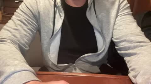 Snapshot of ebnk15 chatting on 11/07/25, 09:15 ebnk15 online show from 11/07/25, 09:15