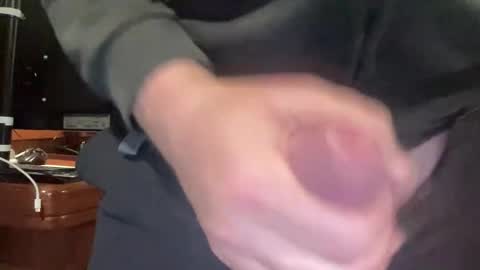 ebnk15 online show from 12/01/25, 05:56