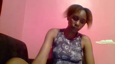 Snapshot of ebon_fantasy1 chatting on 04/11/26, 08:13 Ebon Fantasy1s online show from 04/11/26, 08:13