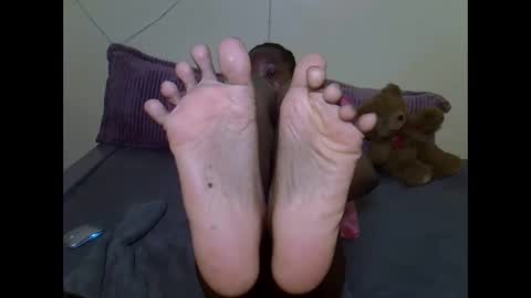 Snapshot of eboniana chatting on 03/10/25, 03:45 eboniana online show from 03/10/25, 03:45