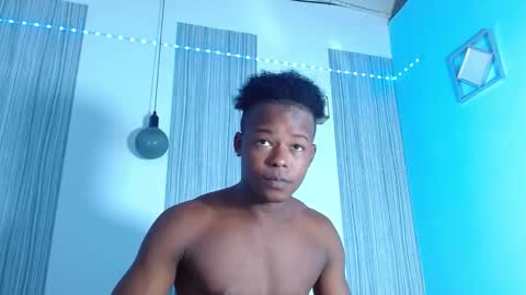 Snapshot of ebonny_stallion chatting on 11/30/25, 03:21 Chris Palaz online show from 11/30/25, 03:21