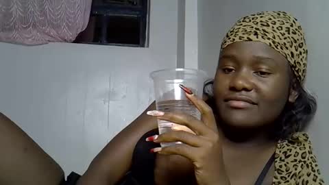 Queen online show from 02/12/26, 10:38