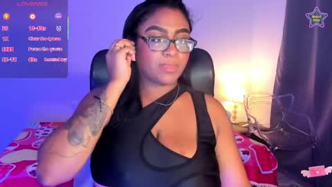 Snapshot of ebony__queen2 chatting on 05/23/26, 07:40 ebony__queen2 online show from 05/23/26, 07:40
