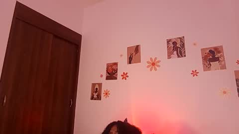 Snapshot of ebony_af chatting on 04/15/26, 06:31 ebony_af online show from 04/15/26, 06:31