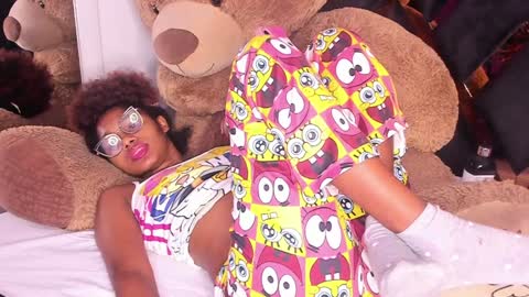 Snapshot of ebony_beautifull chatting on 02/08/25, 06:43 Luci online show from 02/08/25, 06:43