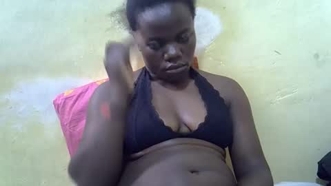Snapshot of ebony_cutiee chatting on 05/11/26, 12:22 ebony_cutiee online show from 05/11/26, 12:22