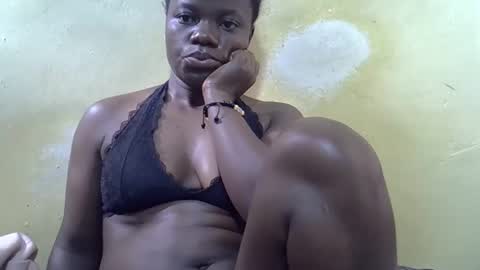 Snapshot of ebony_cutiee chatting on 05/12/26, 11:18 ebony_cutiee online show from 05/12/26, 11:18