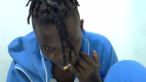 Snapshot of ebony_cuttey30 chatting on 02/21/26, 06:47 ebony_cuttey30 online show from 02/21/26, 06:47