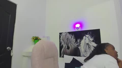 ebony_katterin online show from 02/20/25, 07:19