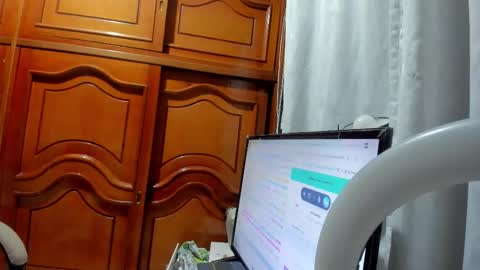 ebony_katterin online show from 03/19/26, 11:36