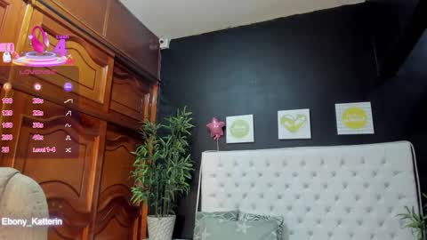 Snapshot of ebony_katterin chatting on 06/04/26, 11:38 ebony_katterin online show from 06/04/26, 11:38