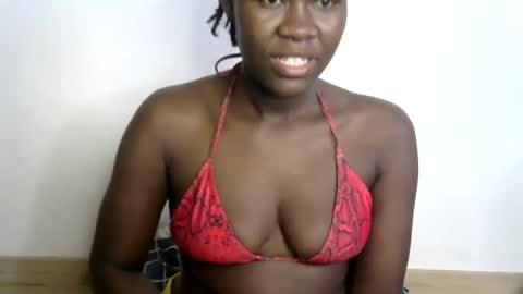 ebony_lynne online show from 06/15/26, 05:26