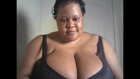 ebony_magixs online show from 10/06/25, 06:33