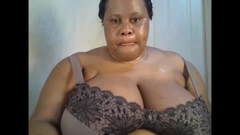 ebony_magixs online show from 10/10/25, 08:08