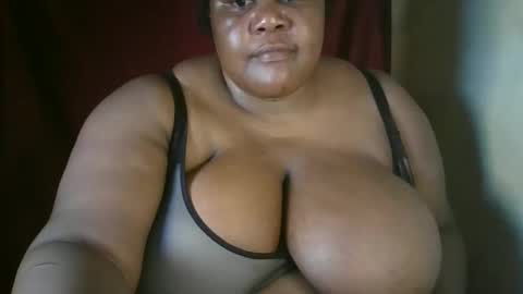 Snapshot of ebony_magixs chatting on 01/17/26, 06:51 ebony_magixs online show from 01/17/26, 06:51