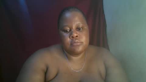 Snapshot of ebony_magixs chatting on 02/15/26, 12:36 ebony_magixs online show from 02/15/26, 12:36