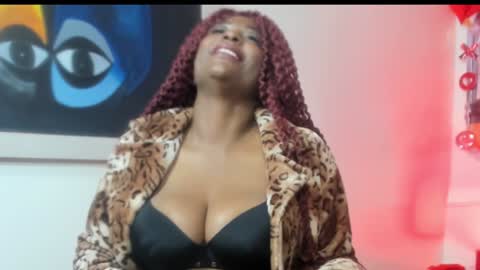 Snapshot of ebony_mine47 chatting on 01/25/25, 03:19 Ebony Mine online show from 01/25/25, 03:19