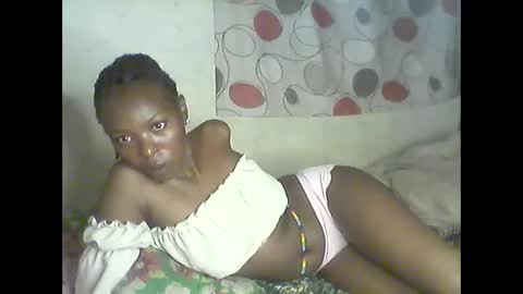 ebony_phoenix12 online show from 11/17/25, 07:03