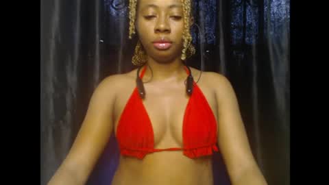 Snapshot of ebony_queenx chatting on 03/29/26, 07:41 Queen online show from 03/29/26, 07:41