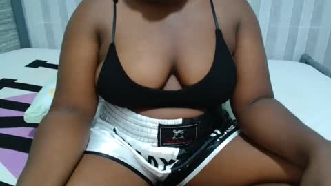 Snapshot of ebony_sabrina chatting on 04/08/26, 07:52 Sabrina online show from 04/08/26, 07:52