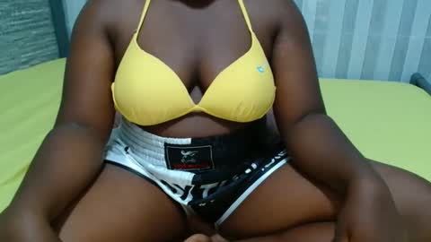 Snapshot of ebony_sabrina chatting on 05/28/26, 09:01 Sabrina online show from 05/28/26, 09:01