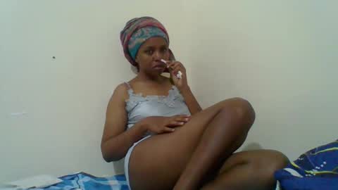 ebony_sluttt online show from 02/06/26, 06:22