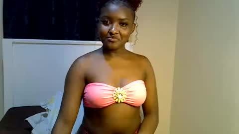 Snapshot of ebonybarbieee chatting on 07/13/26, 07:27 Barbie online show from 07/13/26, 07:27