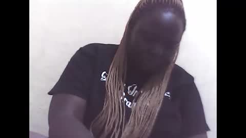 Snapshot of ebonyellah26 chatting on 03/06/25, 04:49 ebonyellah26 online show from 03/06/25, 04:49