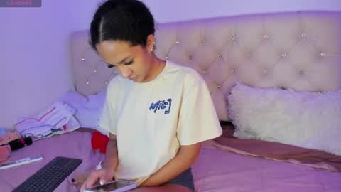 Snapshot of ebonygoddes03 chatting on 06/13/26, 03:37 Queen Ebony online show from 06/13/26, 03:37