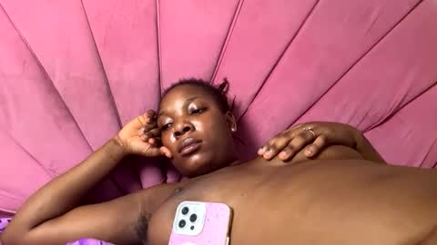 Snapshot of ebonykissxx chatting on 03/21/26, 10:53 ebonykissxx online show from 03/21/26, 10:53