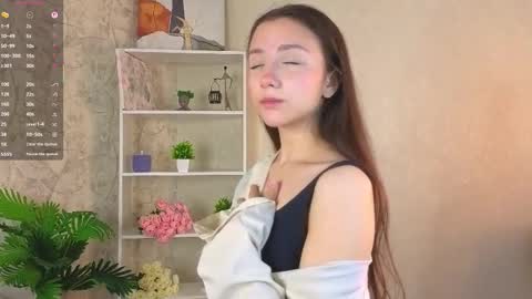 Snapshot of ebonyleibenstein chatting on 02/10/26, 03:54 Milly online show from 02/10/26, 03:54