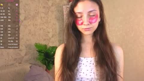 Snapshot of ebonyleibenstein chatting on 02/11/26, 03:44 Milly online show from 02/11/26, 03:44