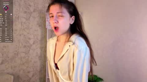 Snapshot of ebonyleibenstein chatting on 02/19/26, 03:24 Milly online show from 02/19/26, 03:24