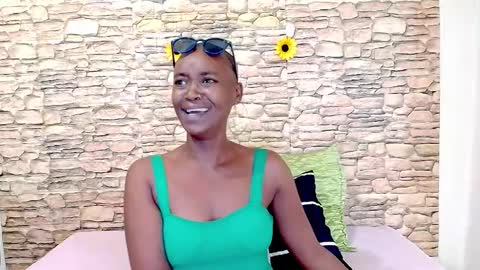 Snapshot of ebonyolive69 chatting on 05/15/26, 06:48 Cindy online show from 05/15/26, 06:48