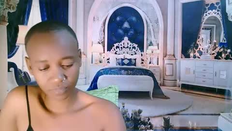 Snapshot of ebonyolive69 chatting on 05/19/26, 10:10 Cindy online show from 05/19/26, 10:10