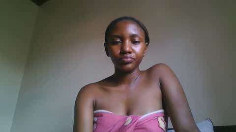 ebonyslut09 online show from 03/15/26, 10:43