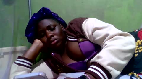 Snapshot of ebonytoto_ chatting on 10/17/25, 06:54 Toto online show from 10/17/25, 06:54
