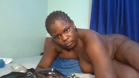 Snapshot of ebootye chatting on 02/17/26, 01:24 ebootye online show from 02/17/26, 01:24