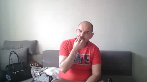 Snapshot of eclipsethrone chatting on 03/25/26, 02:56 EclipseThrone online show from 03/25/26, 02:56