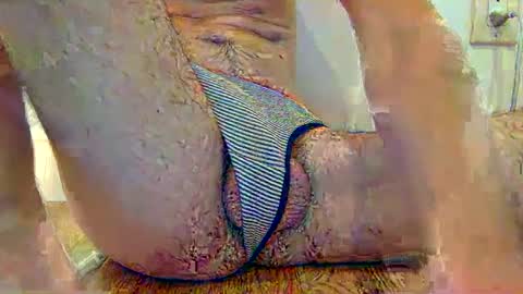 Snapshot of ed_wood2003 chatting on 10/07/25, 05:10 ed_wood2003 online show from 10/07/25, 05:10