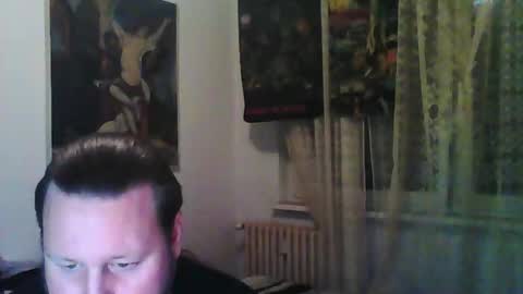 Snapshot of eda666 chatting on 02/13/25, 07:52 Edward online show from 02/13/25, 07:52