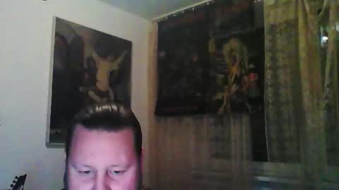 Snapshot of eda666 chatting on 11/10/25, 06:40 Edward online show from 11/10/25, 06:40