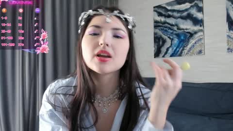 Viola online show from 12/06/24, 02:17