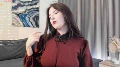 Viola online show from 01/19/25, 01:12