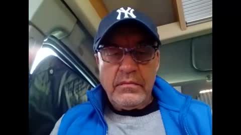 Snapshot of eddelmar chatting on 12/20/24, 10:05 eddelmar online show from 12/20/24, 10:05