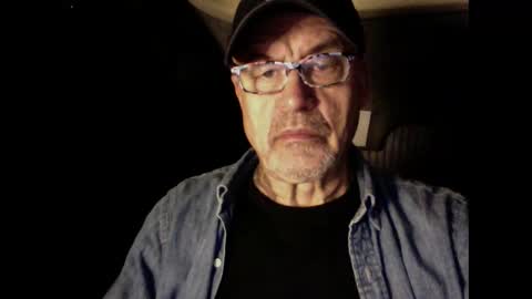 Snapshot of eddelmar chatting on 12/22/24, 09:42 eddelmar online show from 12/22/24, 09:42